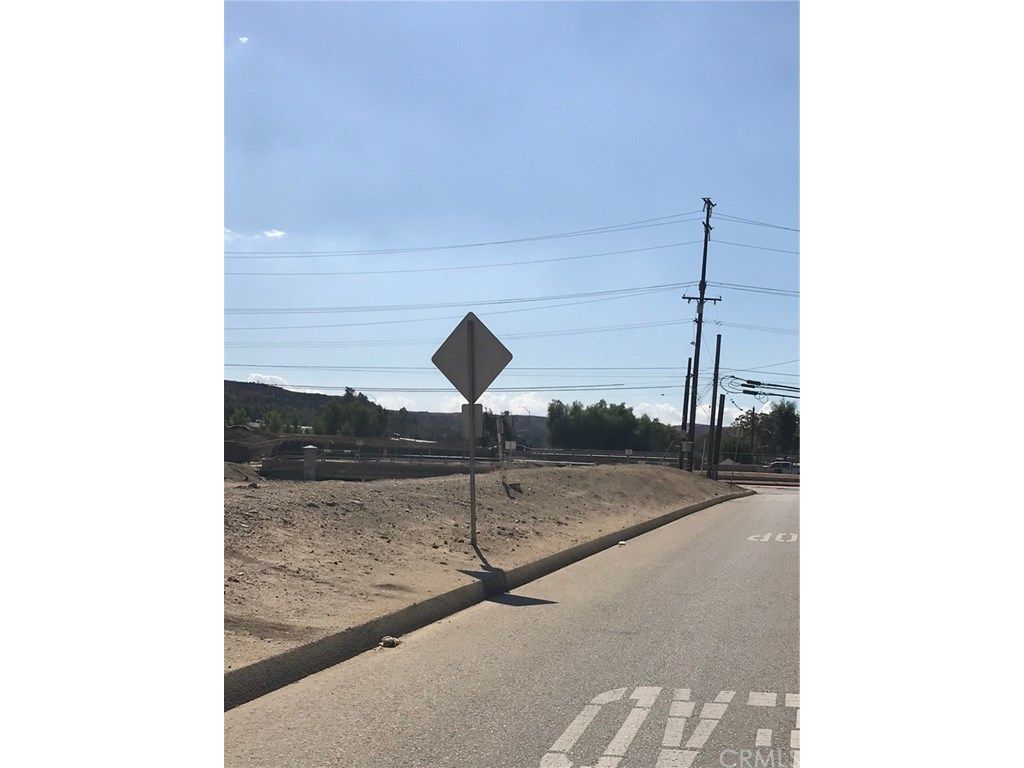 32436 Dunlap Blvd, Yucaipa, CA 92399